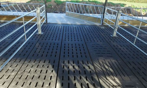 Rubber Cattle Slat Matts - Image 3