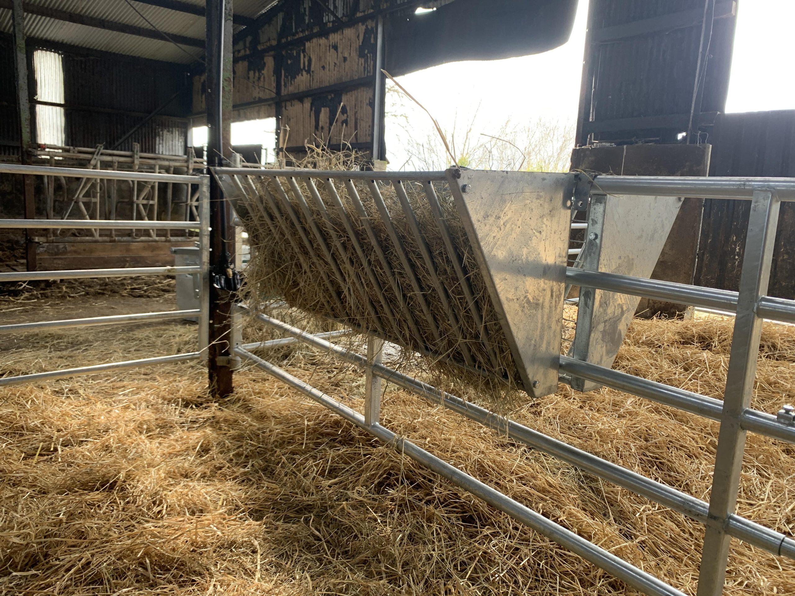 Straight Bar Hayrack - Image 2