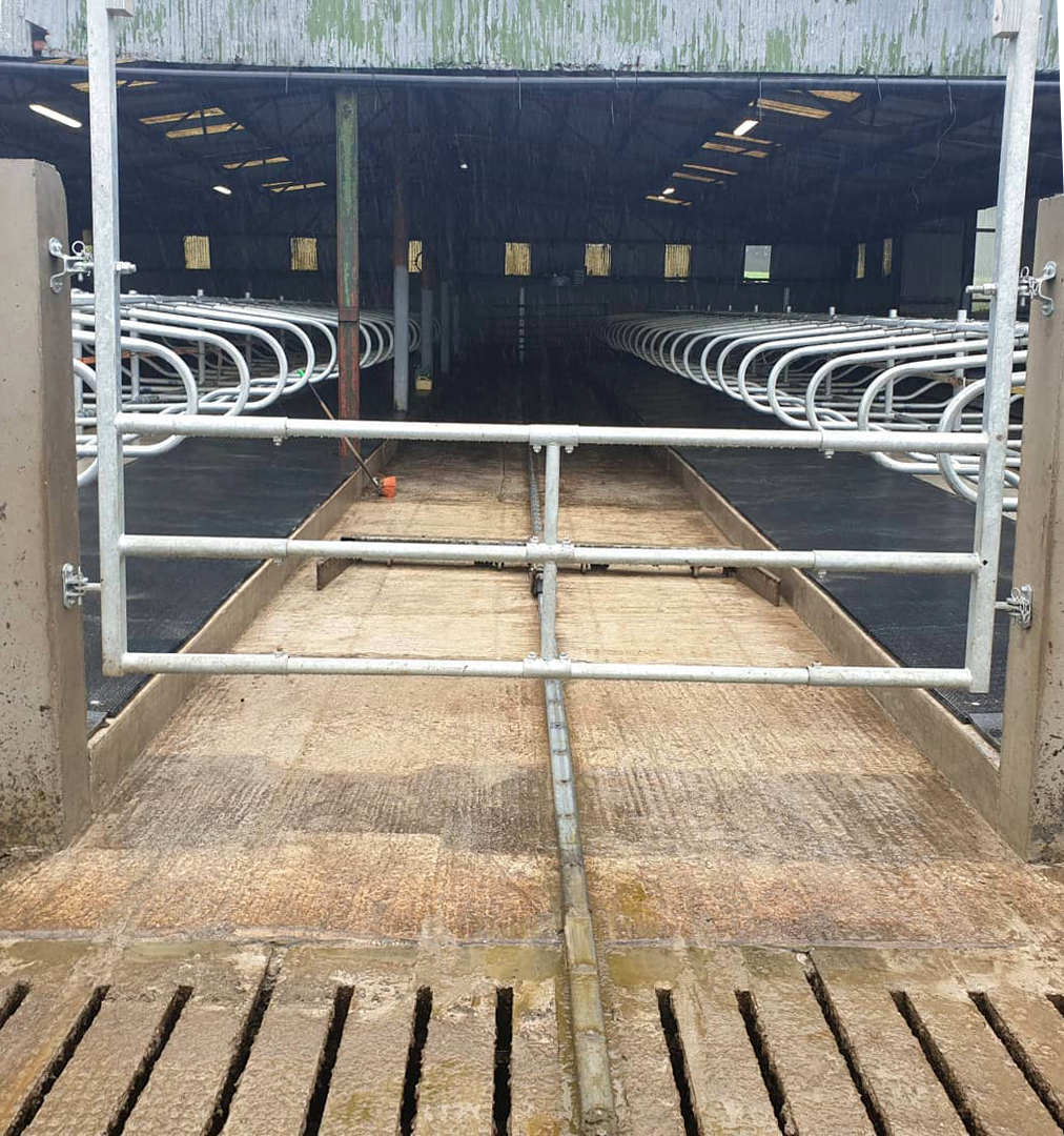 Up & Over Gate - Image 3